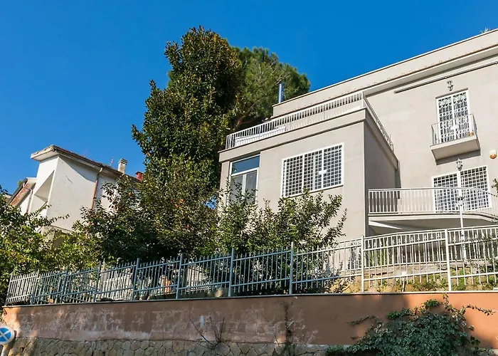 Casa Ceroni *